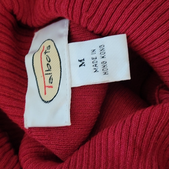 Sweater - Picture 8 of 9